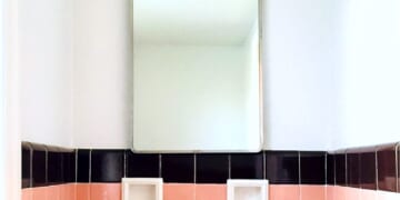 This $400 Bathroom Transformation Has “Chic Tree House” Vibes