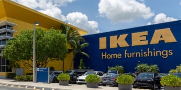 IKEA’s $35 SLANHOSTMAL Duvet “Screams Spring”
